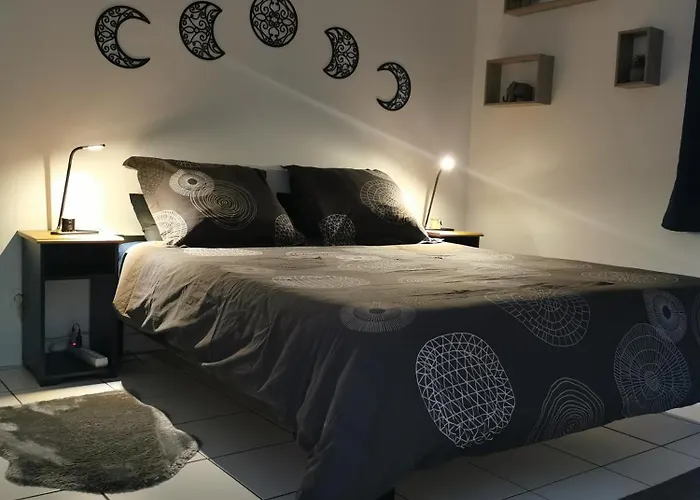 Charmant Appartement A 1 Minute Du Lac